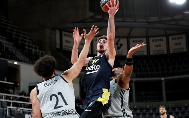 nando de colo fenerbahce beko istanbul eb20